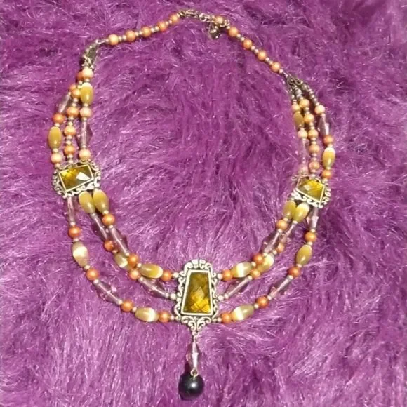 Woman's Fashion Necklace - Picture 1 of 10